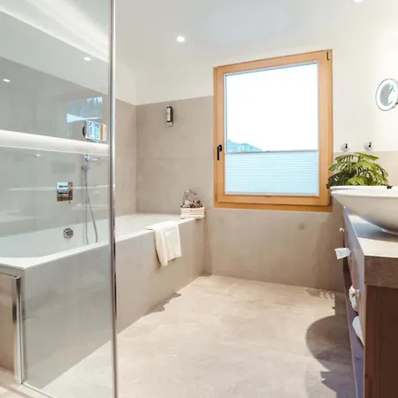 & Madlochblick Hotel