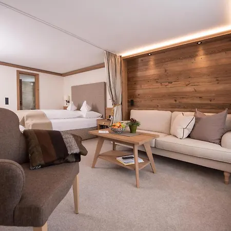 & Madlochblick Hotel Lech am Arlberg